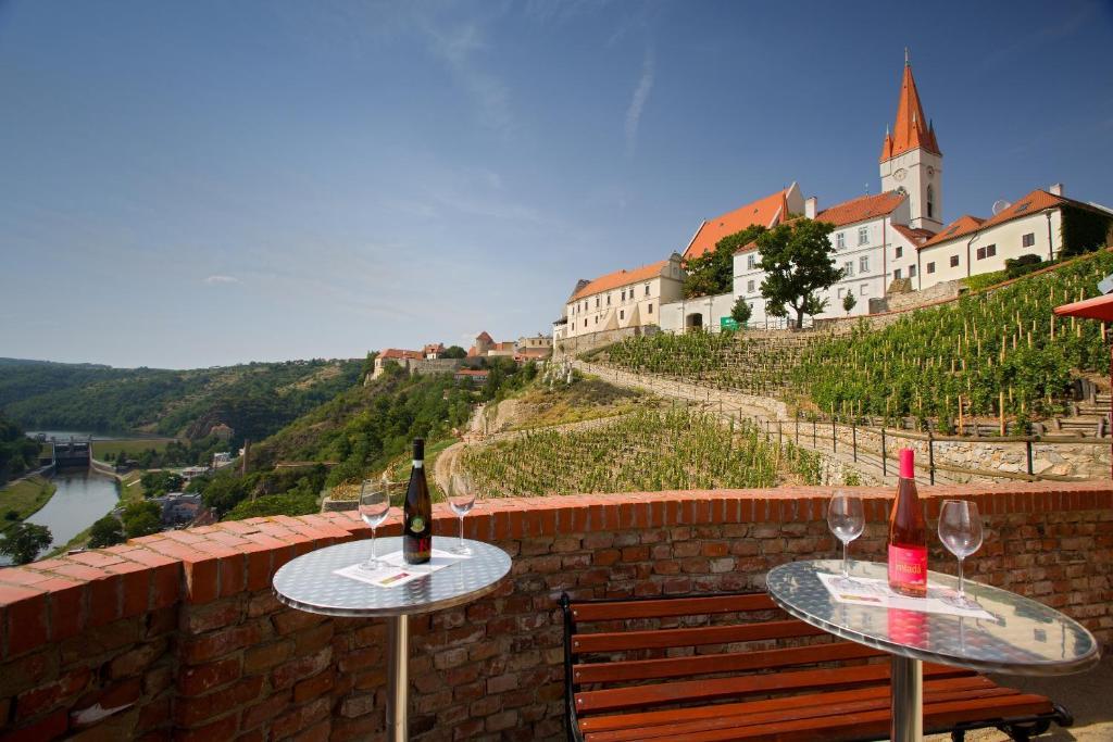 Hotel Lahofer Znojmo Dış mekan fotoğraf